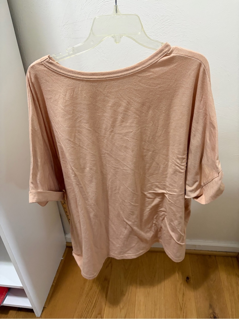 Relaxed/ Oversized Short Sleeve Tee in Dusty Pink/Cream